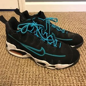 Nike Ken Griffey High top shoes